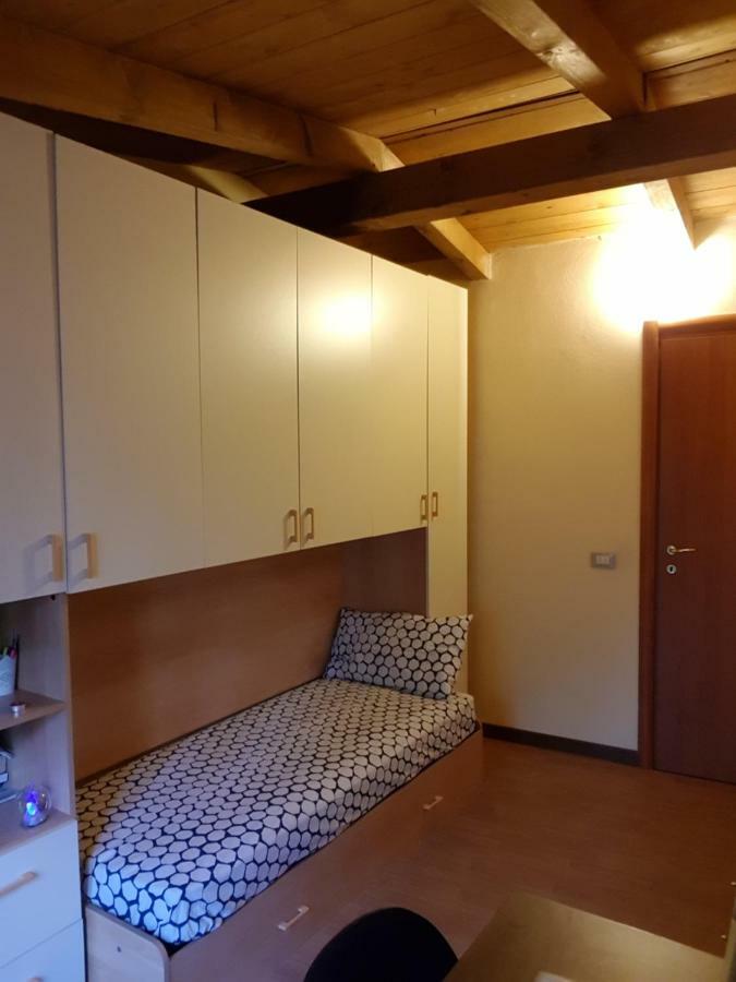 Andrea'S Apartments - Chiasserini Milan Extérieur photo